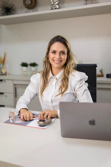 Dra. Jordana Pedroso